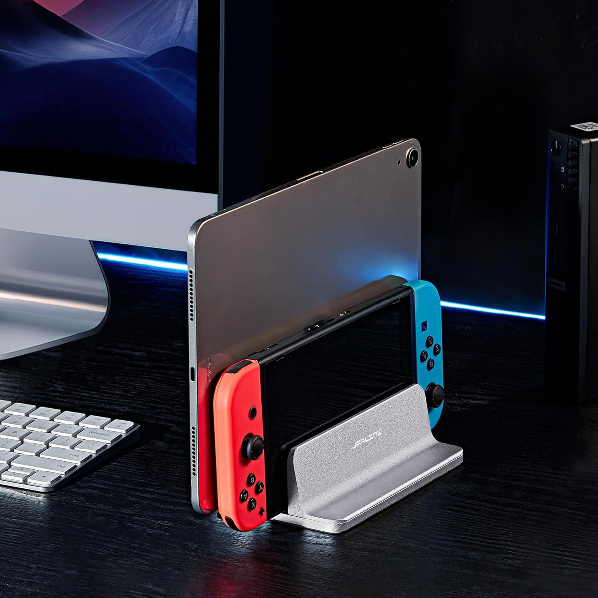 Vertical Laptop Stand, Silver, 17.3 inches