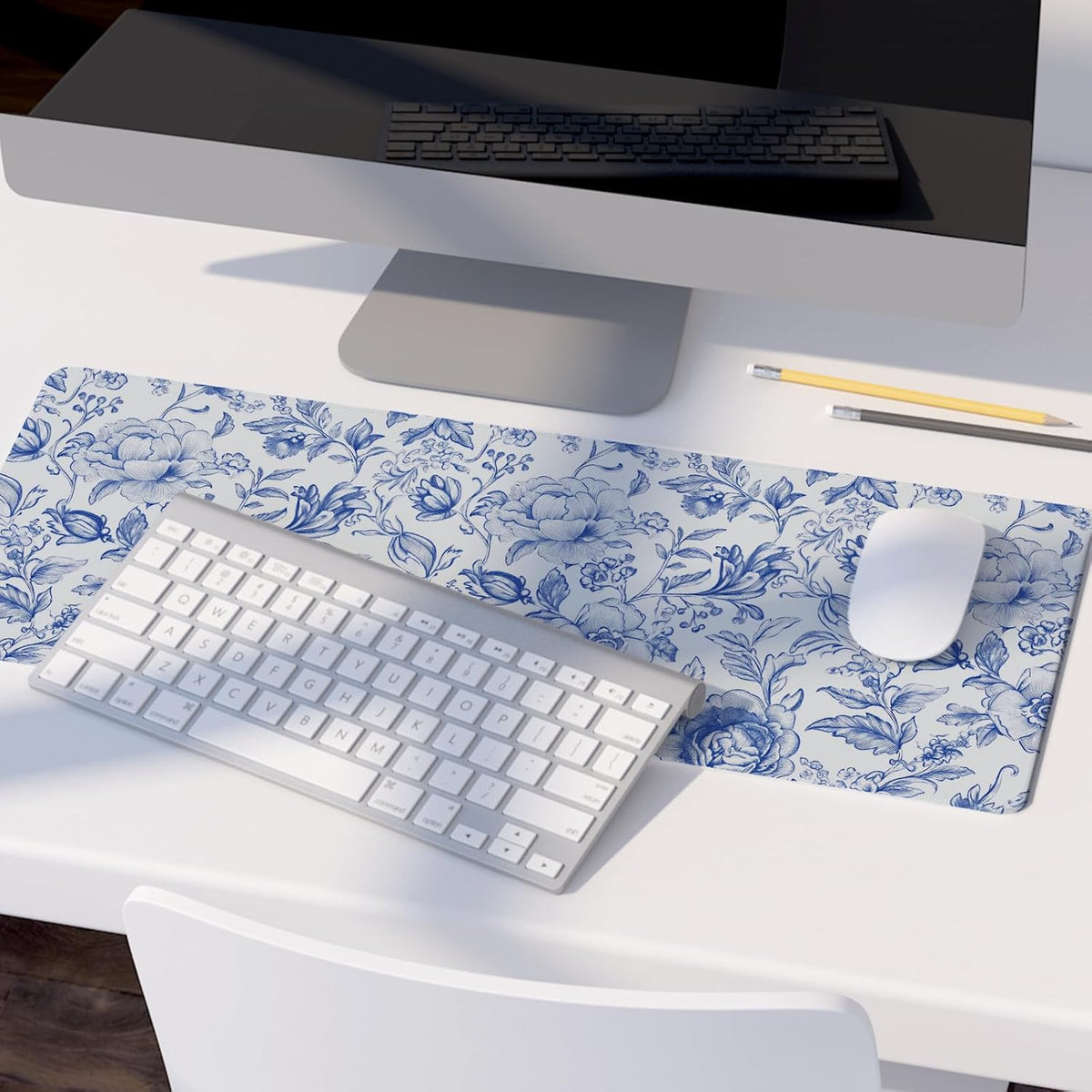 Blue Chinoiserie Mouse Pad