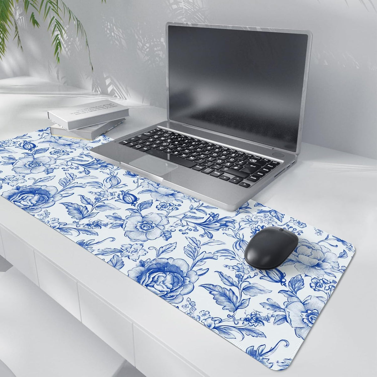 Blue Chinoiserie Mouse Pad